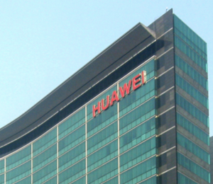 Huawei va investir un milliard dans les voitures électriques et autonomes